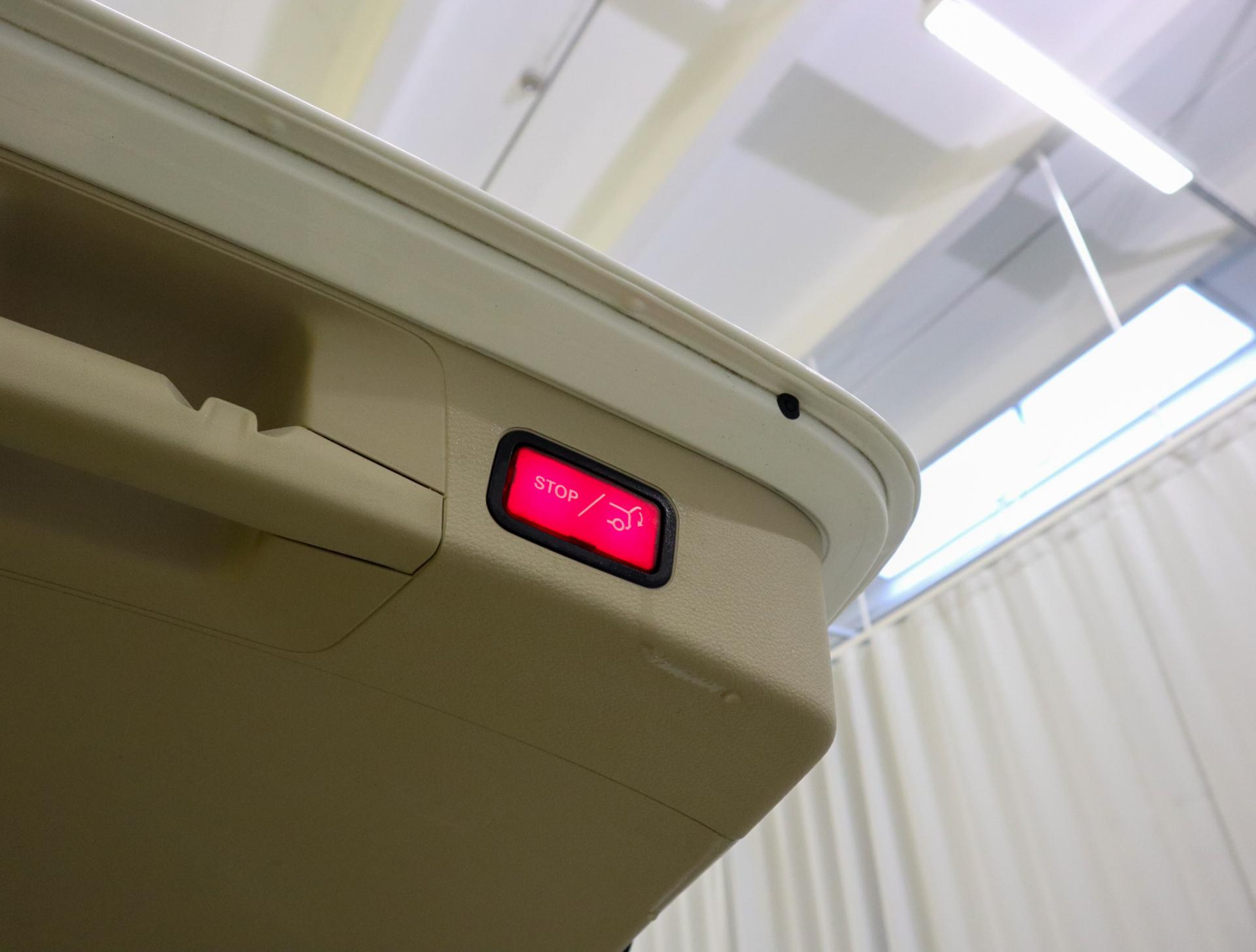 LRB-870-29-image