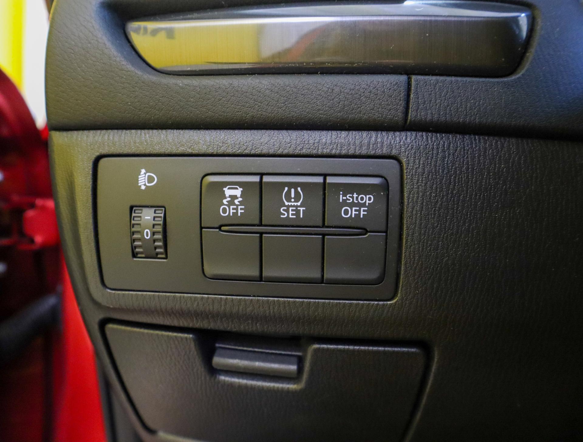 VMZ-471-11-image