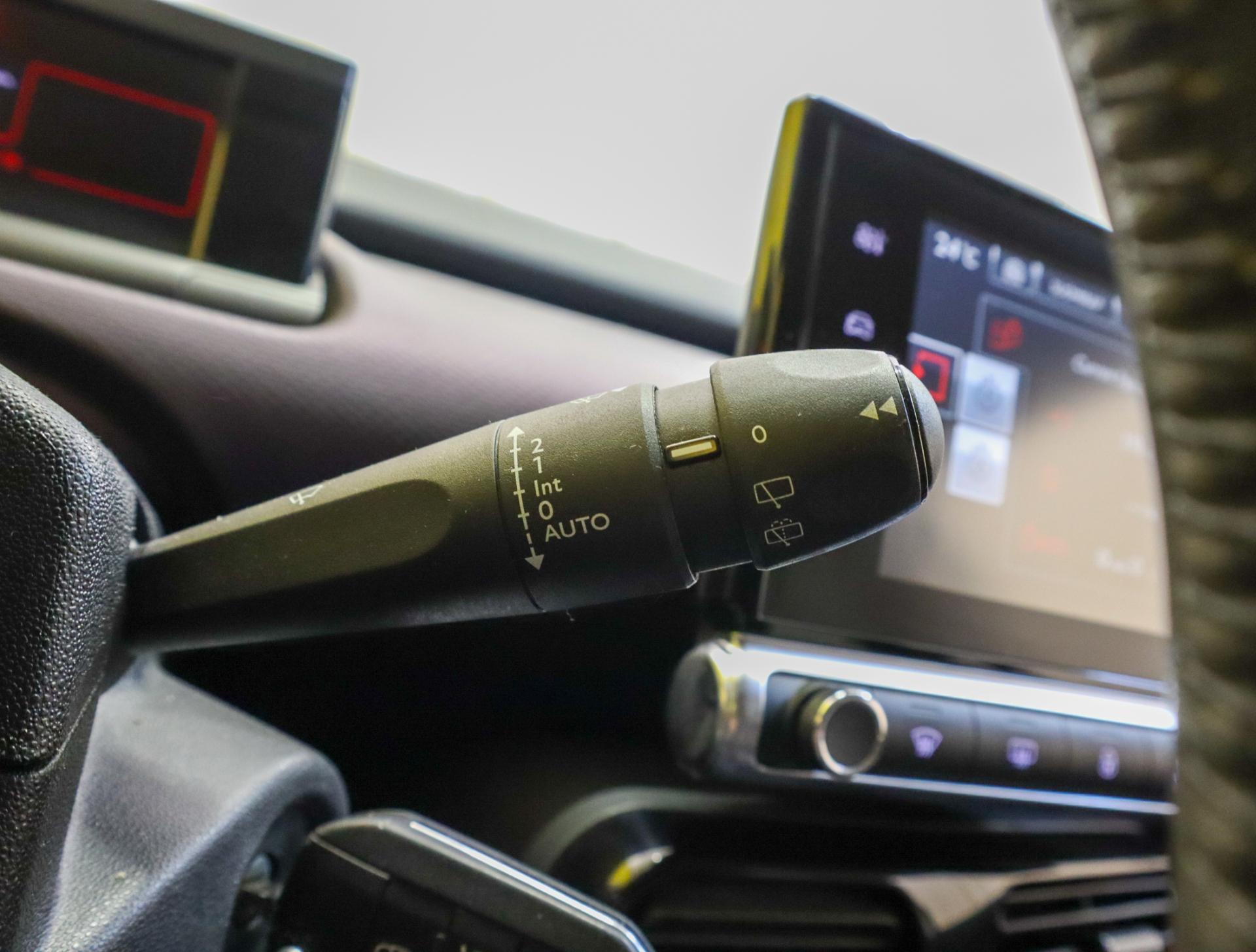 MMZ-882-16-image