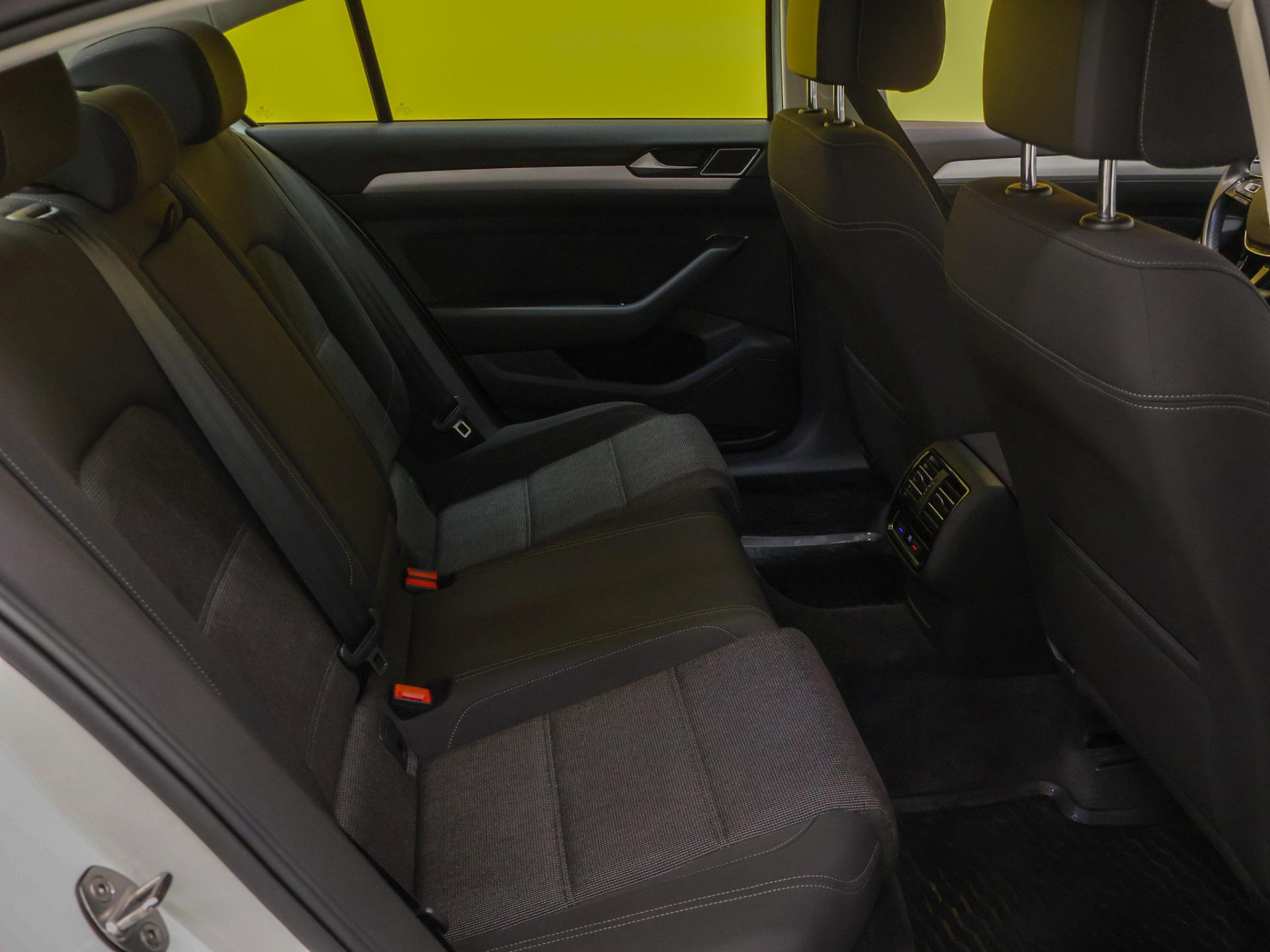 BUS-403-23-image