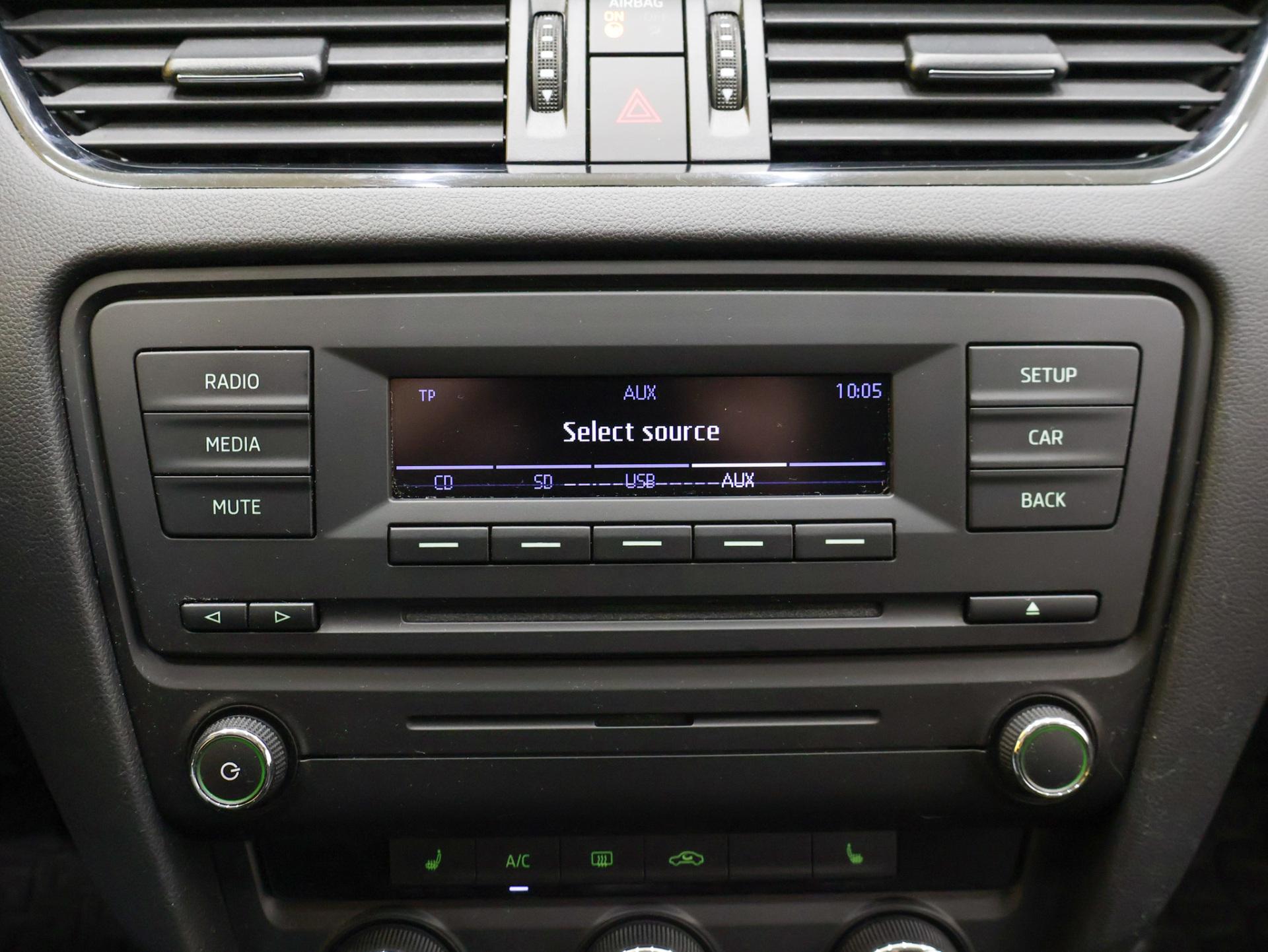 VVA-729-14-image