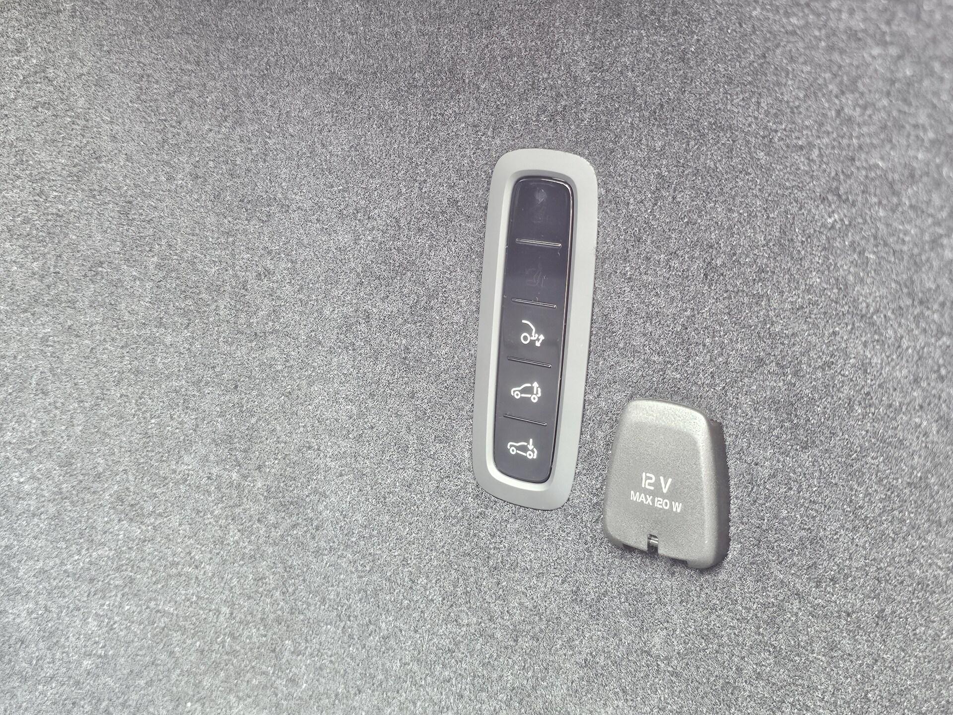 cwozo6gi70-40-image