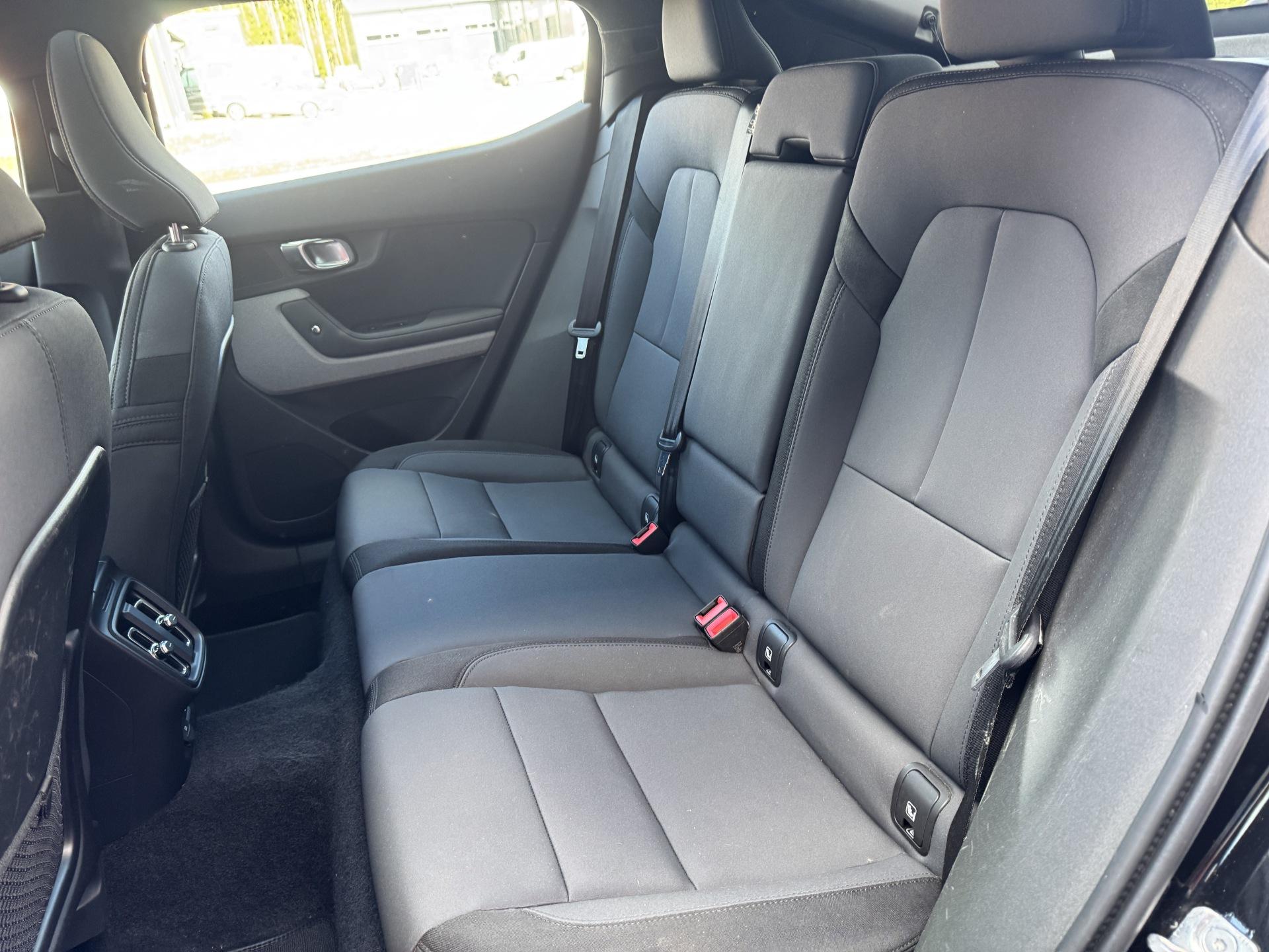 d3s80gj6d8-20-image