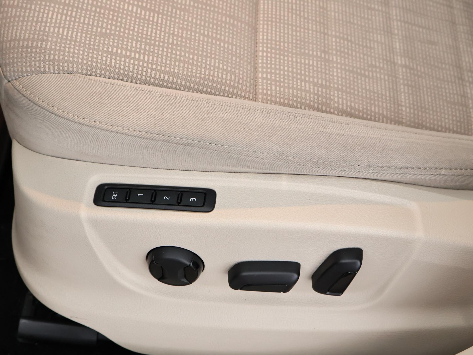 GLN-909-12-image