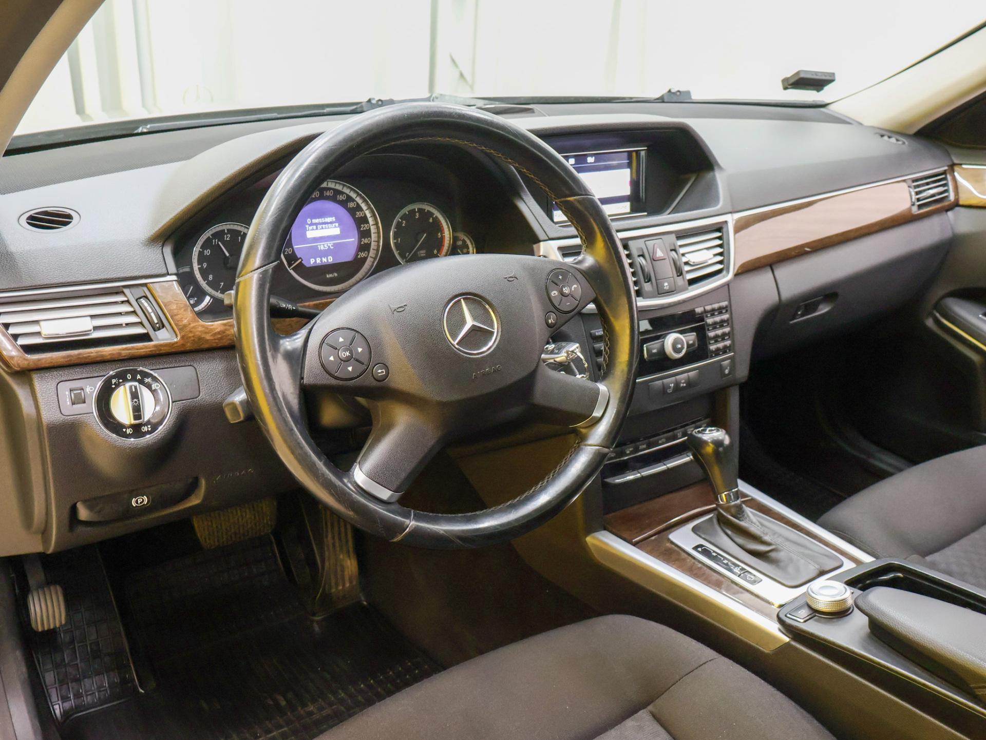 IJB-605-10-image