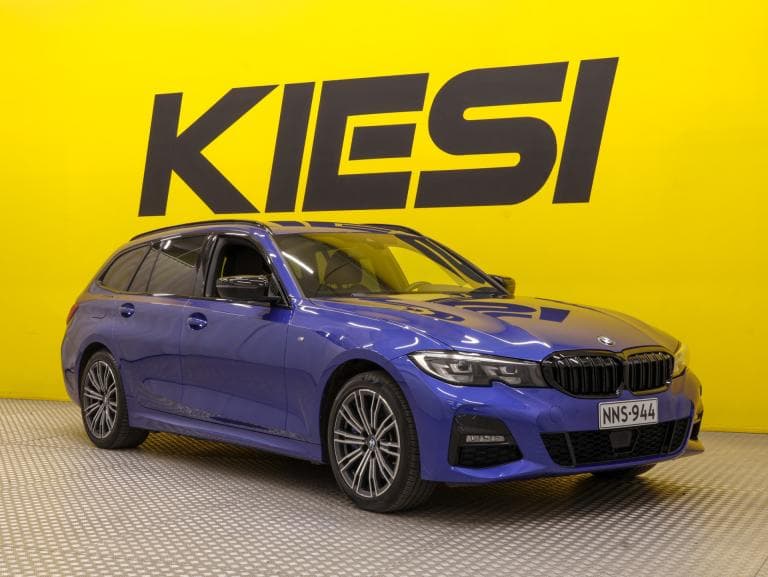 BMW 330 2021