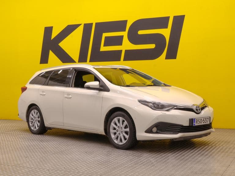 Toyota Auris 2016