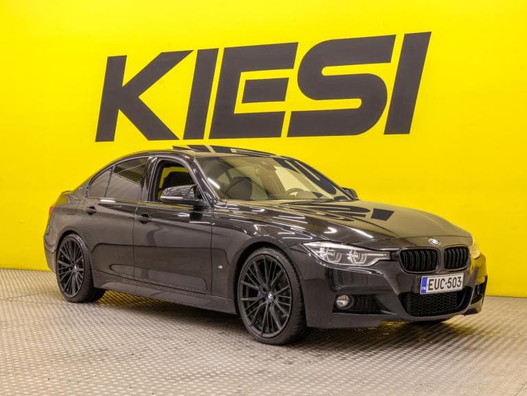 BMW 330 2016
