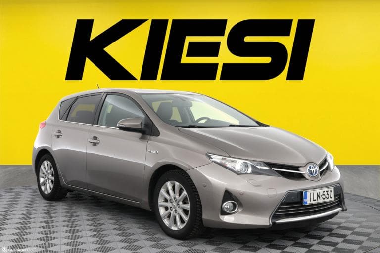 Toyota Auris 2014