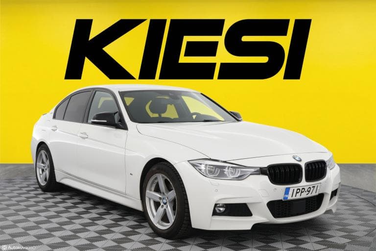 BMW 330 2016