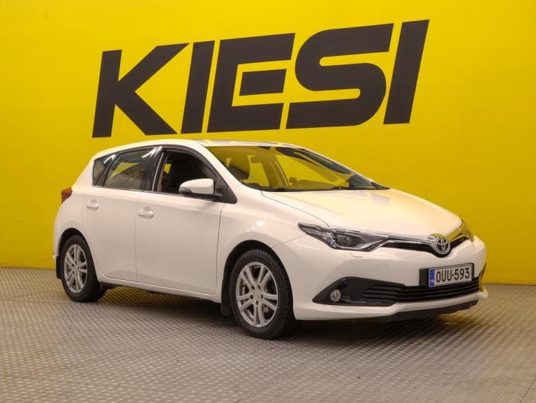 Toyota Auris 2016