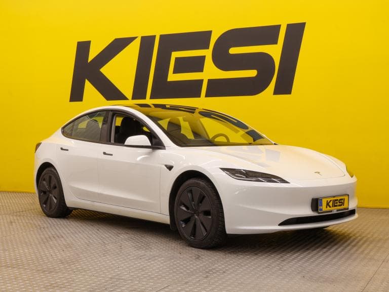 Tesla Model 3 2024