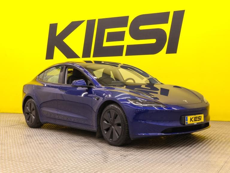 Tesla Model 3 2024