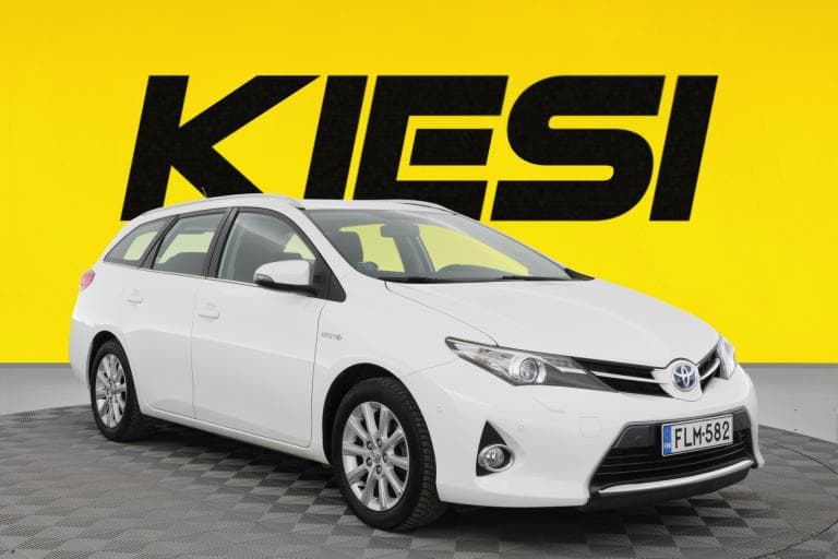 Toyota Auris 2014
