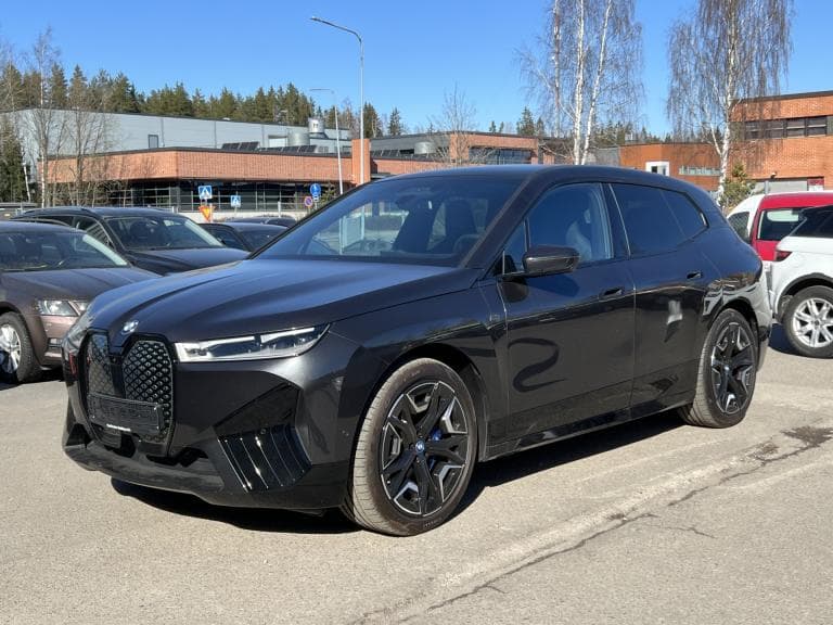 BMW iX M60 2022