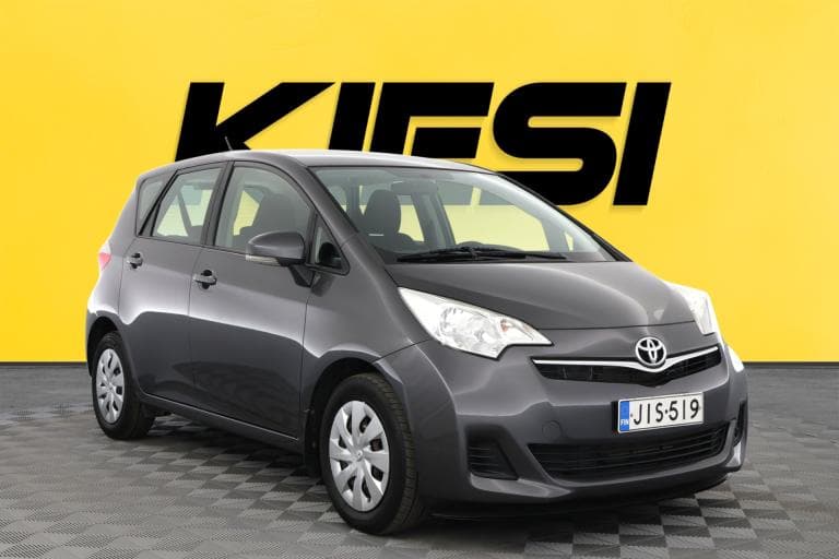 Toyota Verso-S 2012