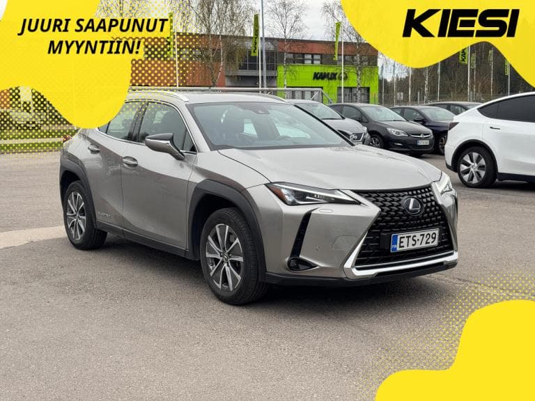 Lexus UX 2021