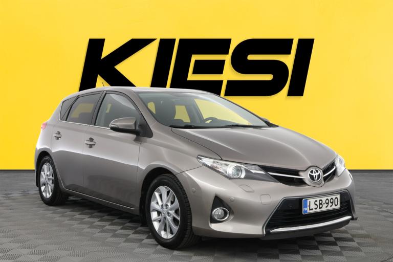 Toyota Auris 2013