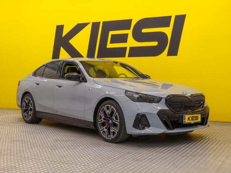 BMW i5 M60 2024