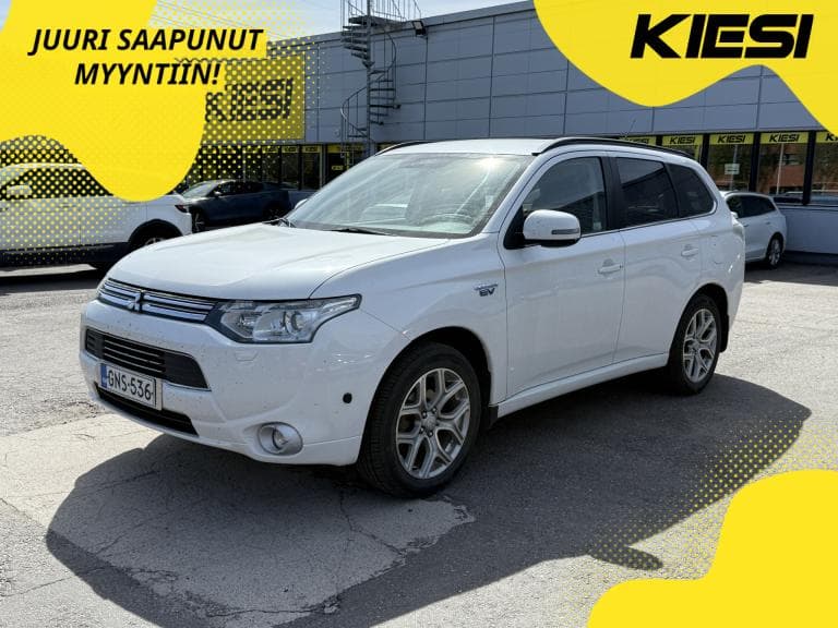 Mitsubishi Outlander PHEV 2014