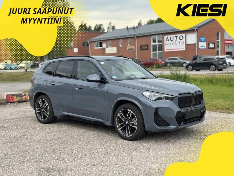 BMW iX1 2023