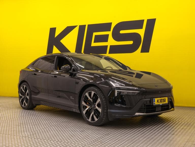 Polestar 4 2025