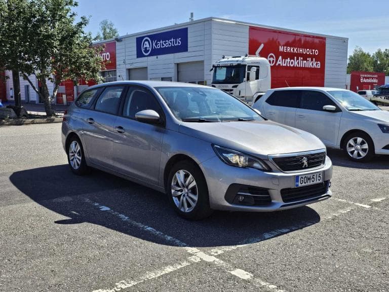 Peugeot 308 2021
