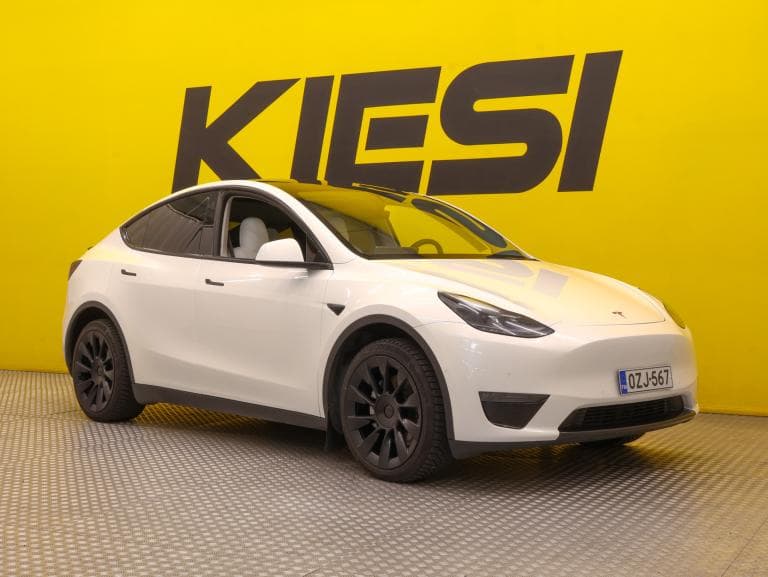 Tesla Model Y 2022
