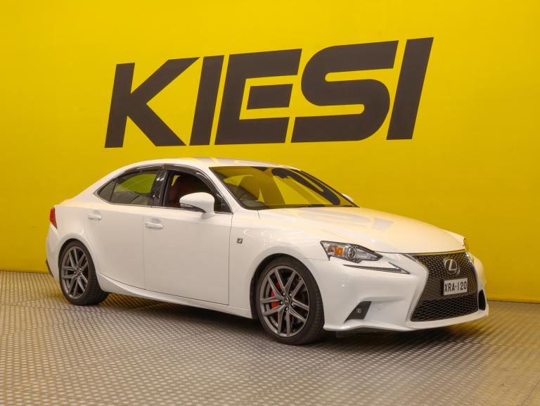 Lexus IS 2013