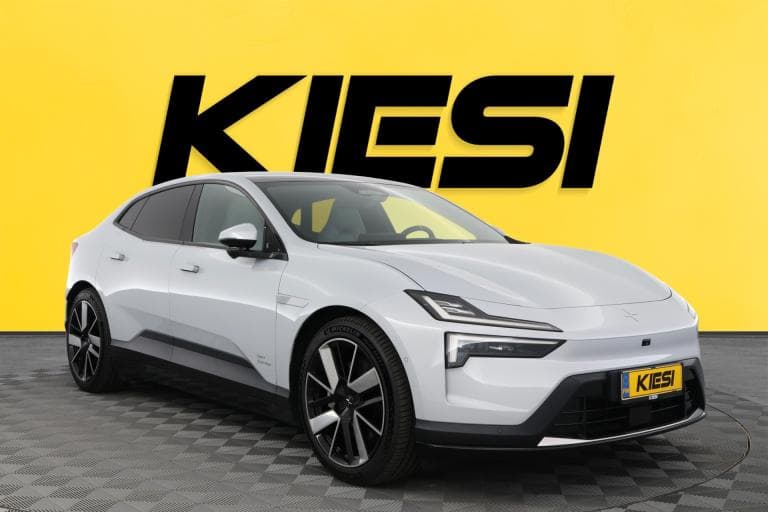 Polestar 4 2025