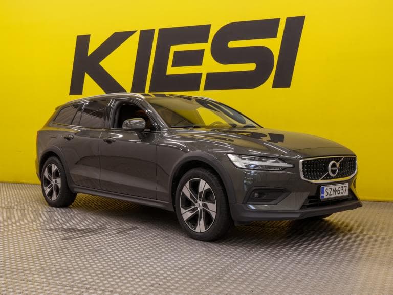 Volvo V60 Cross Country 2020