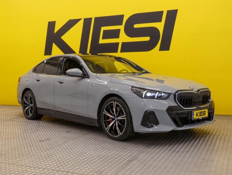 BMW i5 2024