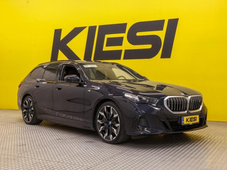 BMW i5 2024
