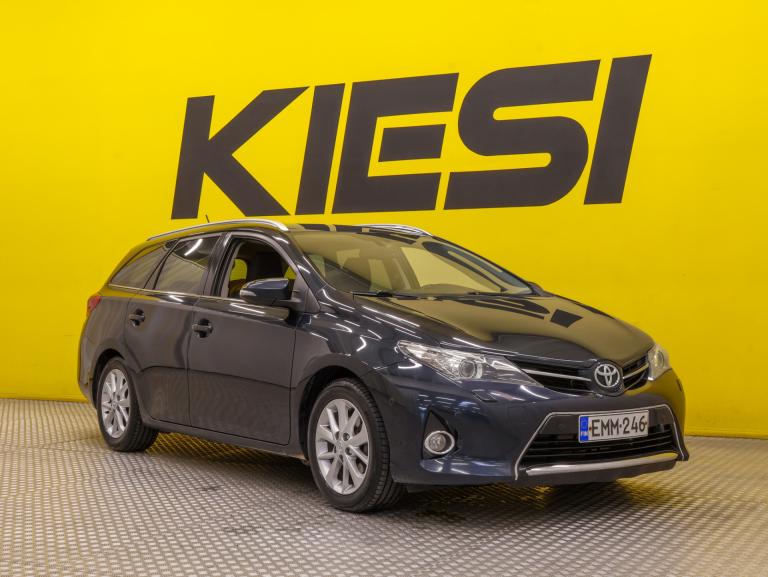 Toyota Auris 2013