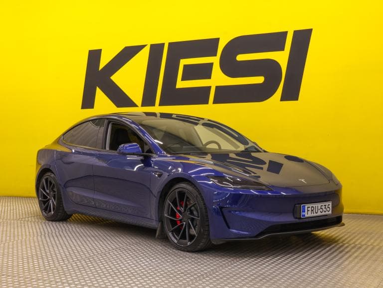 Tesla Model 3 2024