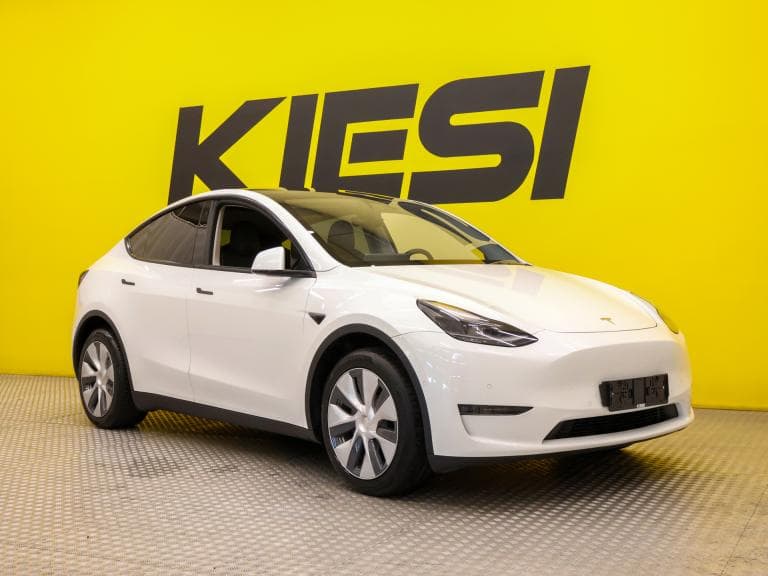 Tesla Model Y 2022