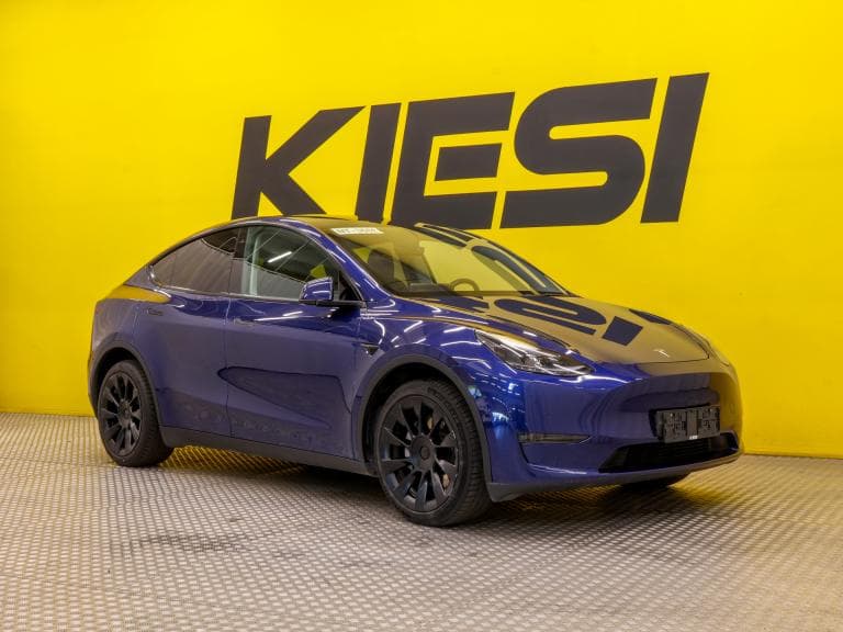 Tesla Model Y 2022
