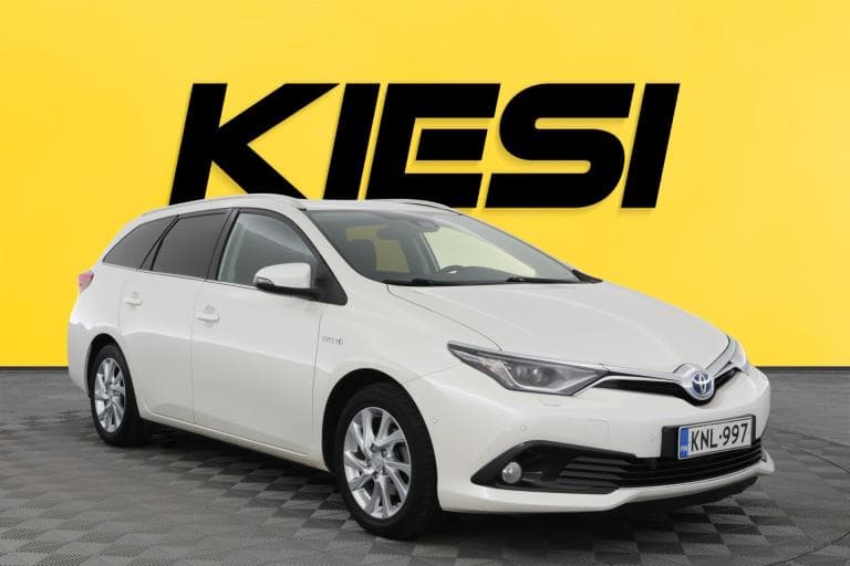 Toyota Auris 2016