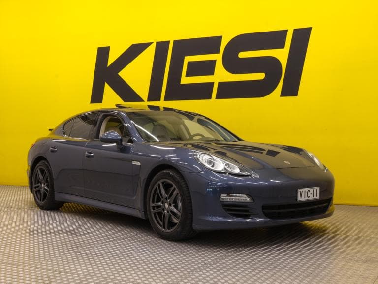 Porsche Panamera 2012