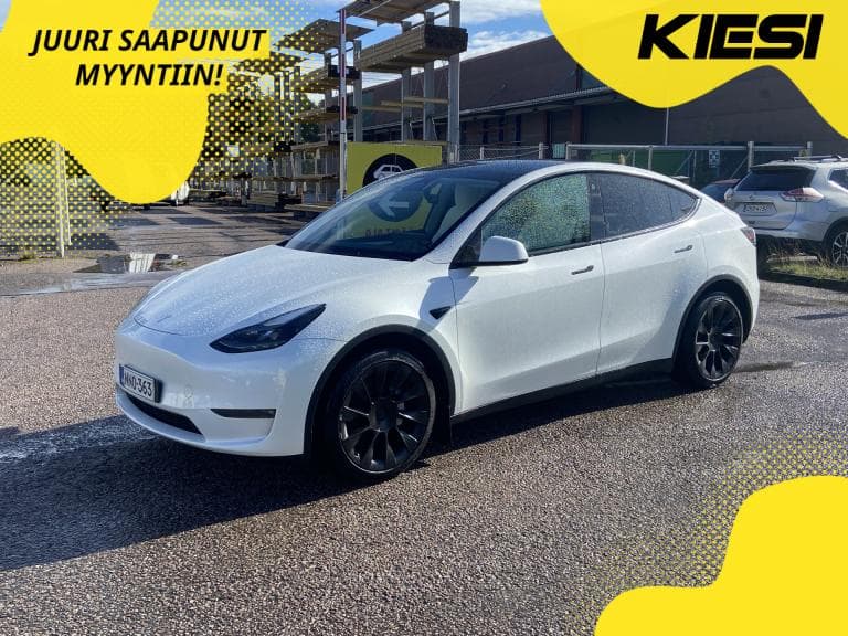 Tesla Model Y 2024