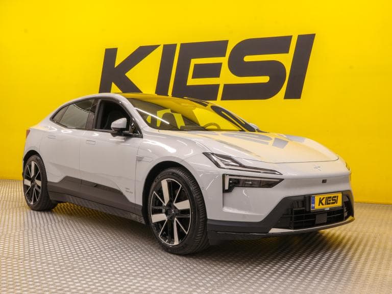 Polestar 4 2025