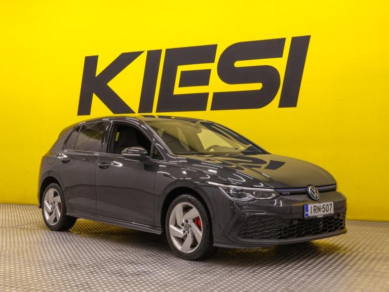 Volkswagen Golf 2021