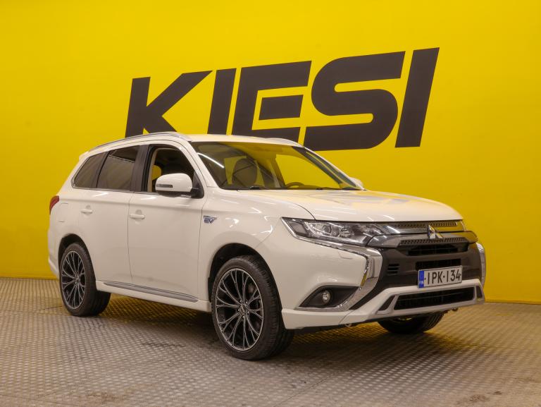Mitsubishi Outlander PHEV 2020