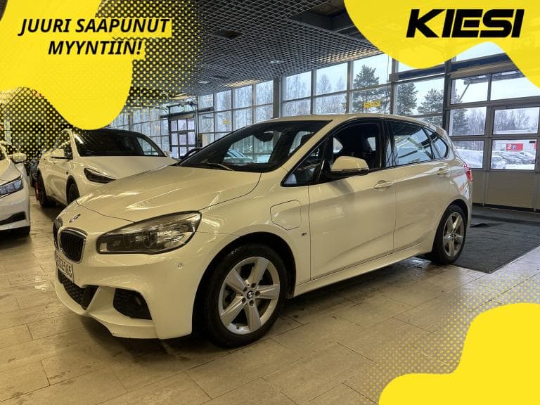 BMW 225 2018