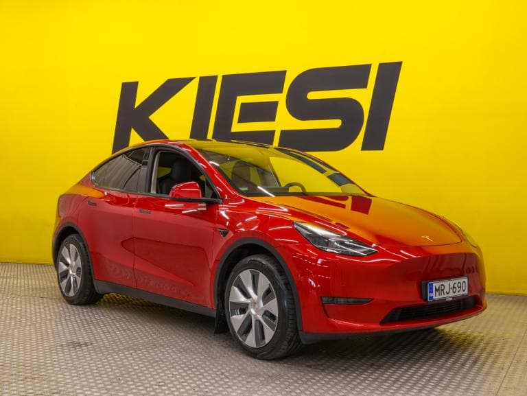 Tesla Model Y 2021