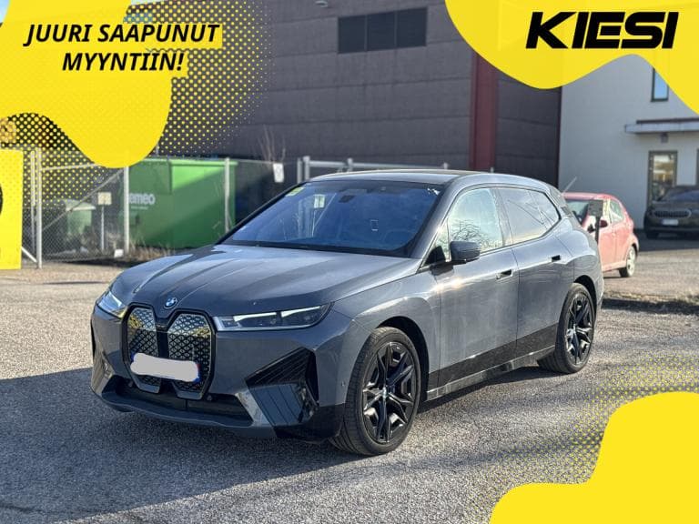 BMW iX M60 2024