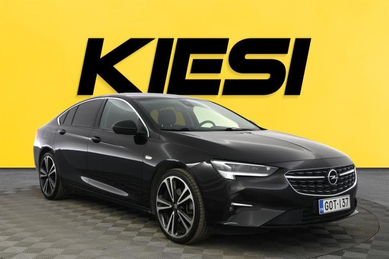 Opel Insignia 2021