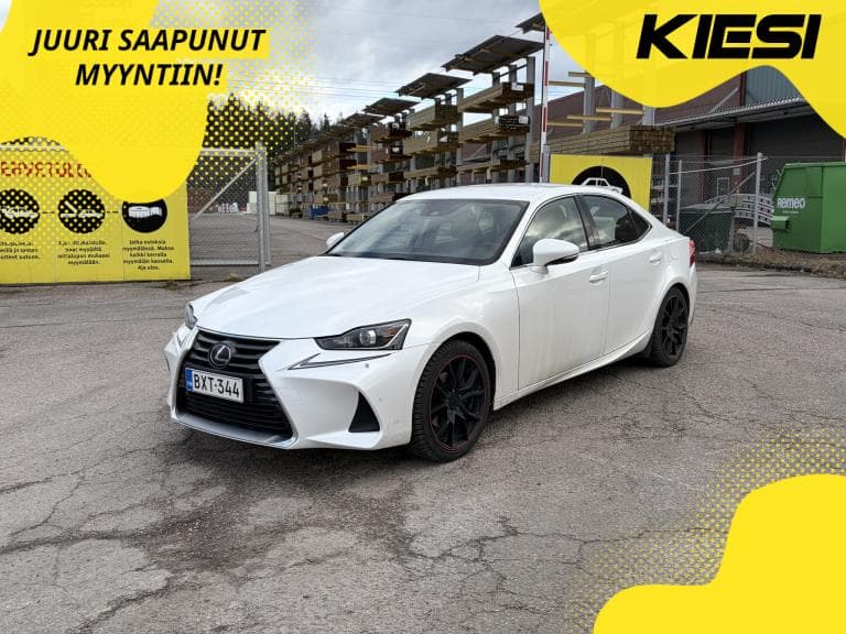 Lexus IS 2019