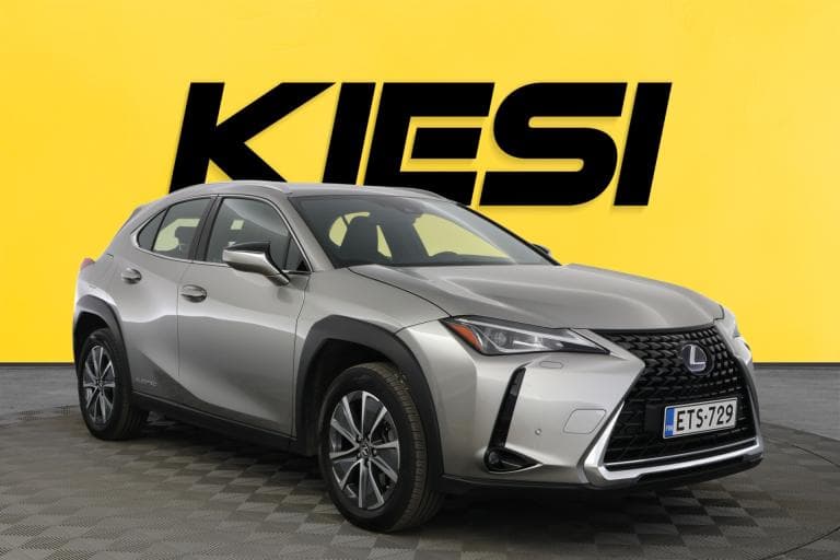 Lexus UX 2021