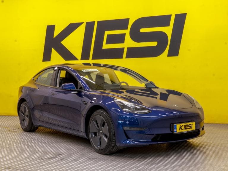 Tesla Model 3 2023